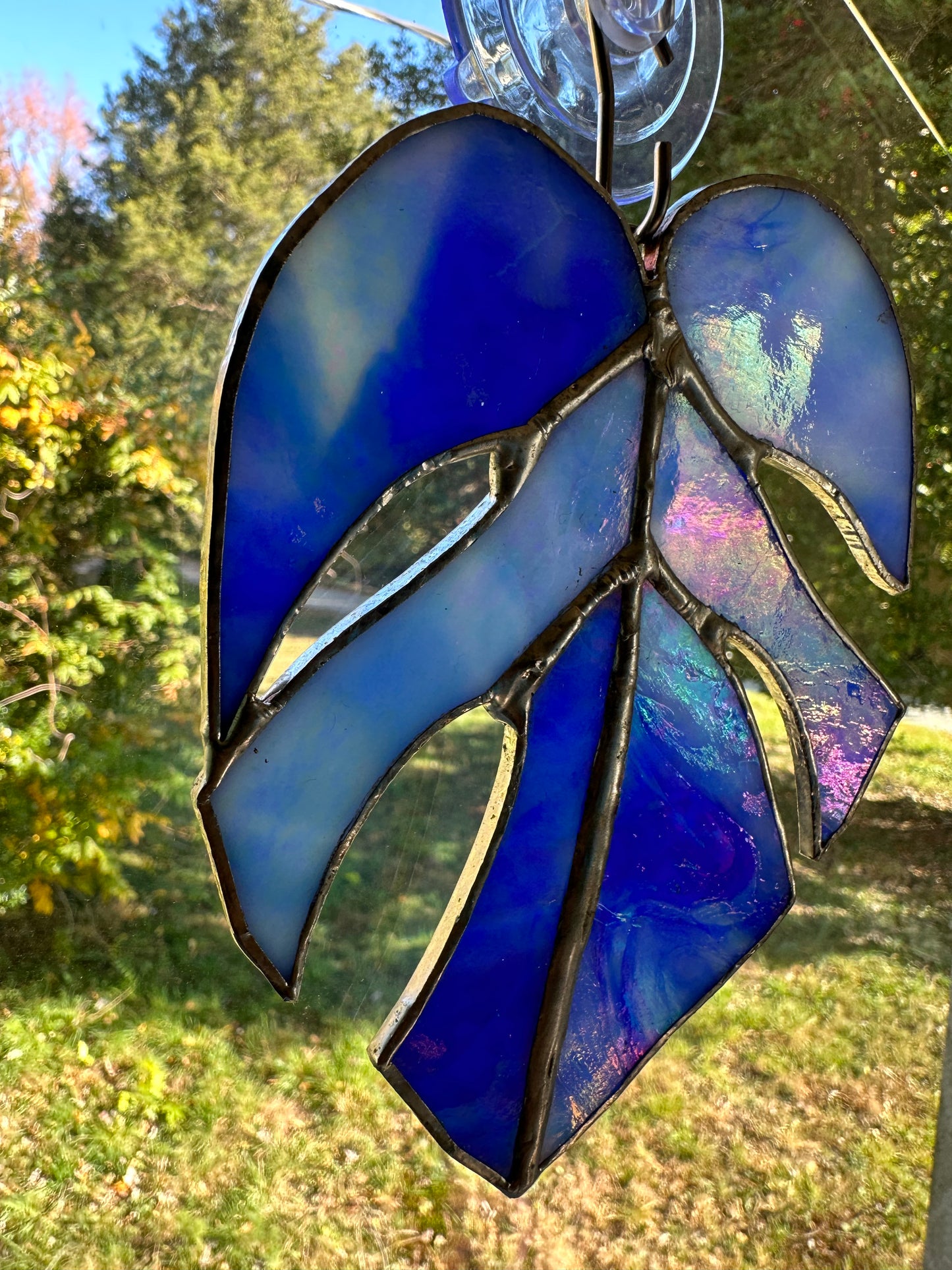 Monstera leaf Stained Glass, Suncatcher